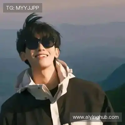 薄霜凤